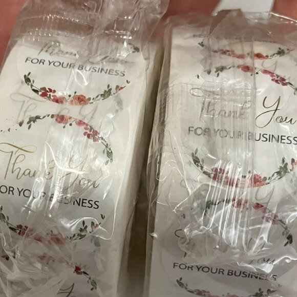 THREE Brand NEW Rolls total of 1,500 Self Adhesive Stickers Thank you - Picture 1 of 7